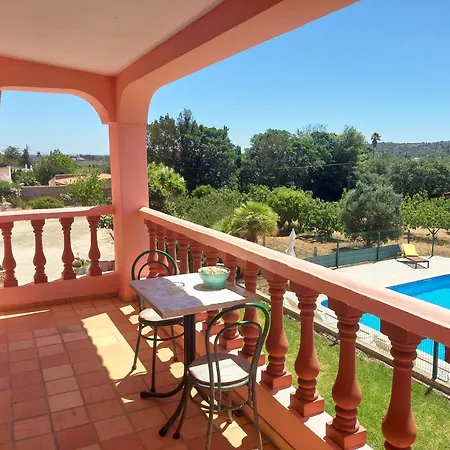 Vivenda Os Silvas 3* Odiáxere