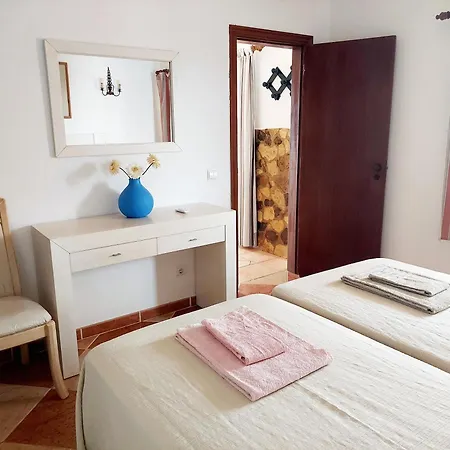 Pensionat Vivenda Os Silvas Odiáxere