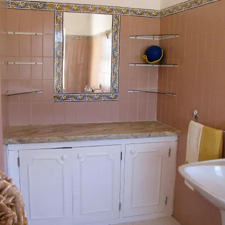 Vivenda Os Silvas Gæstehus 3*